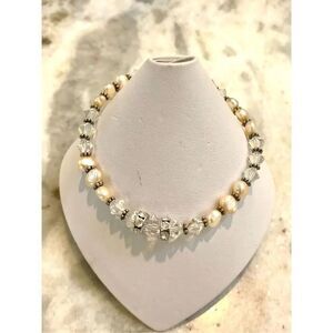 Pearls and Austria Crystals Bracelet #handmade #valentine